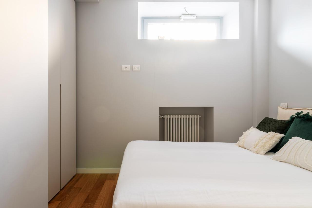 Easyhomes - Botta Milan Luaran gambar